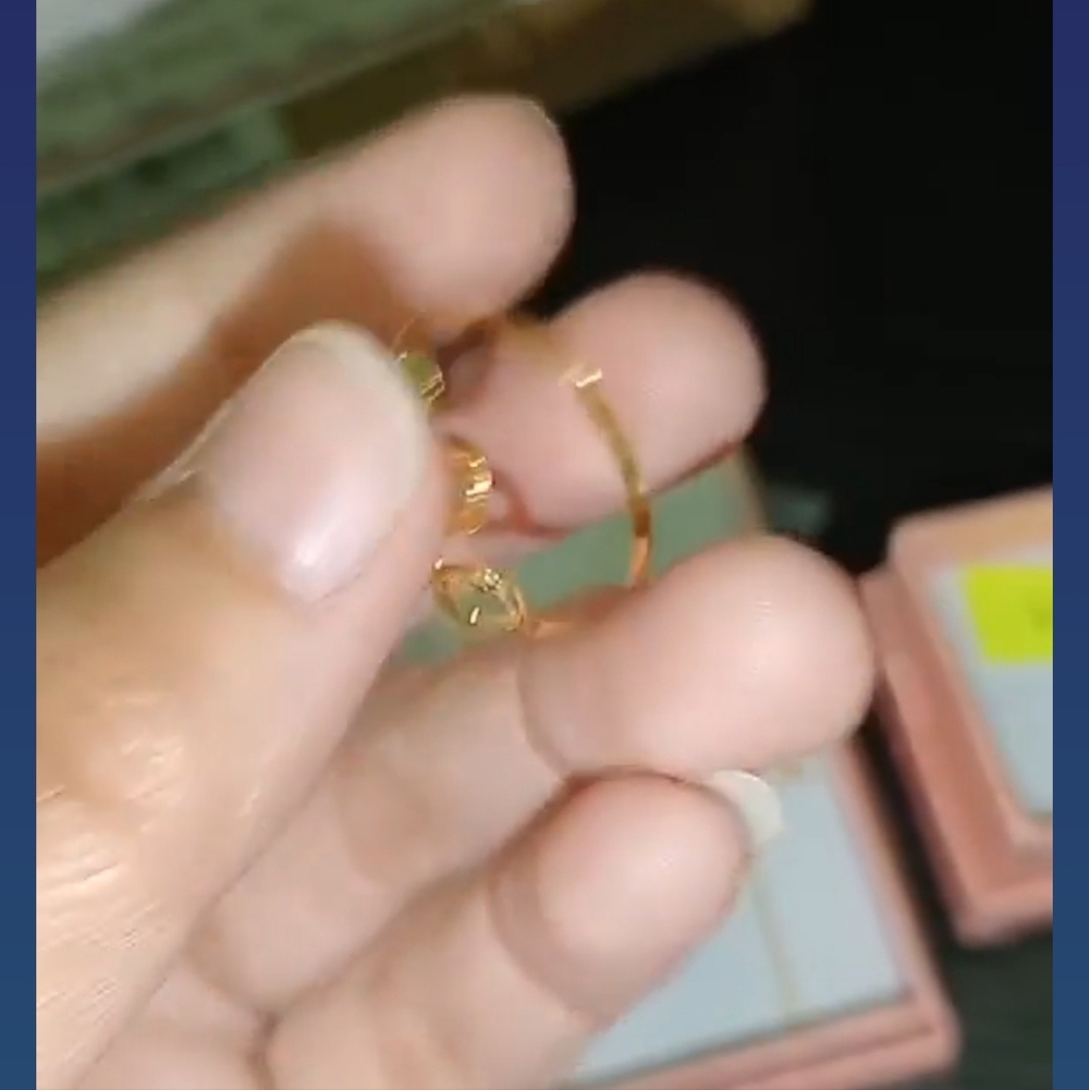 Pure Gold 💯 Double style Ring Size 8 Only Pawnable LW Only - Picture 5 of 10